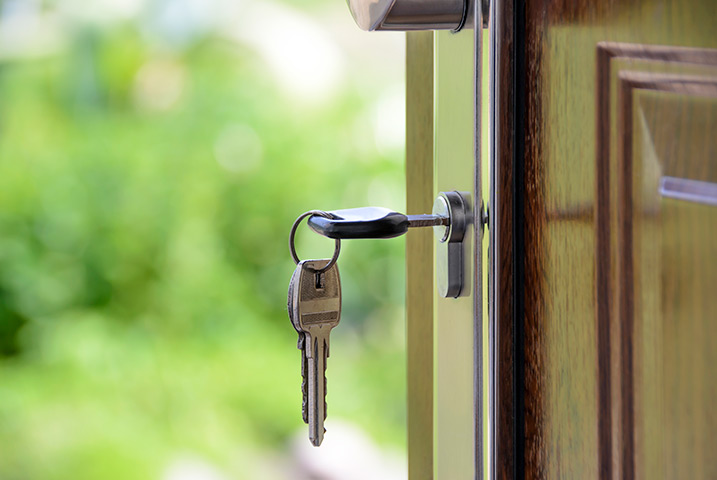 A2B Locks are able to provide local locksmiths in Pembroke to repair your broken locks. 